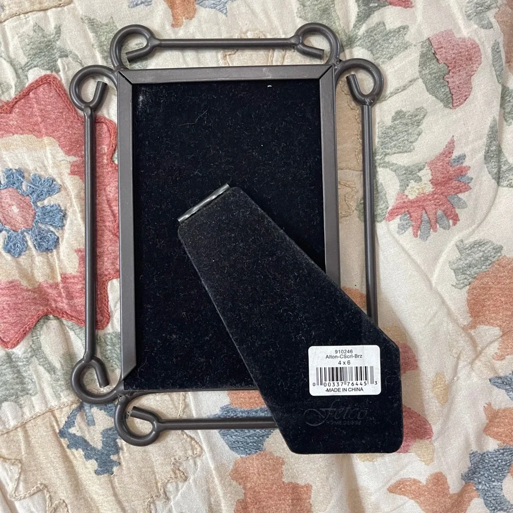 Vtg iron Mid Century Modern 4x6 Picture Frame Ornate‎ Etched scroll filigree